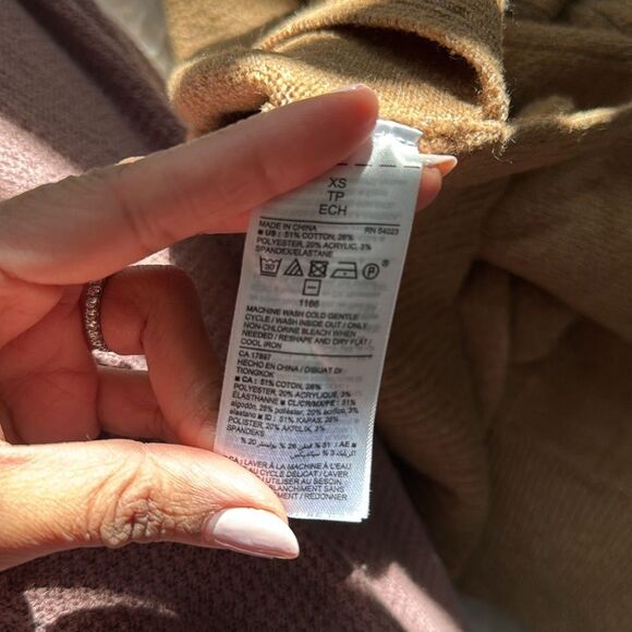 Old Navy Light Brown Knit Turtleneck Sweater - Picture 4 of 5